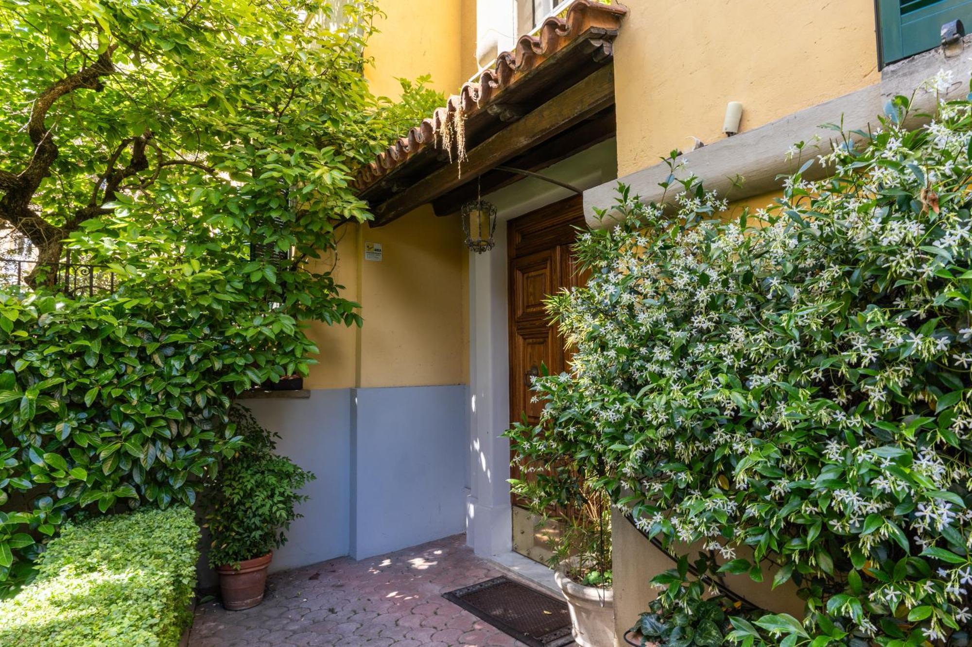 Residenza Nemorense Appartamento *